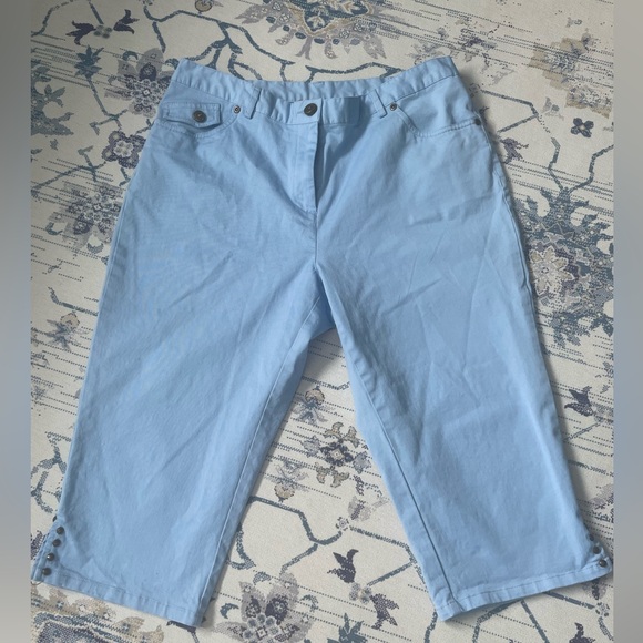 hearts of palm Pants - Women’s Hearts of Palm Petite Capris-12P-Light Blue